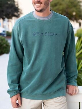 Unisex Comfort Colors Seaside Crewneck Sweatshirt in Washed Teal